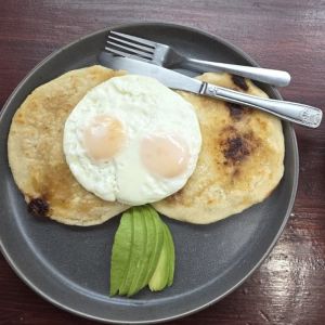 bichota breakfas.jpg bichota breakfas.jpg